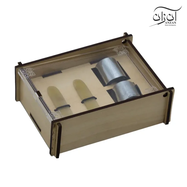 مضراب و حلقه قانون